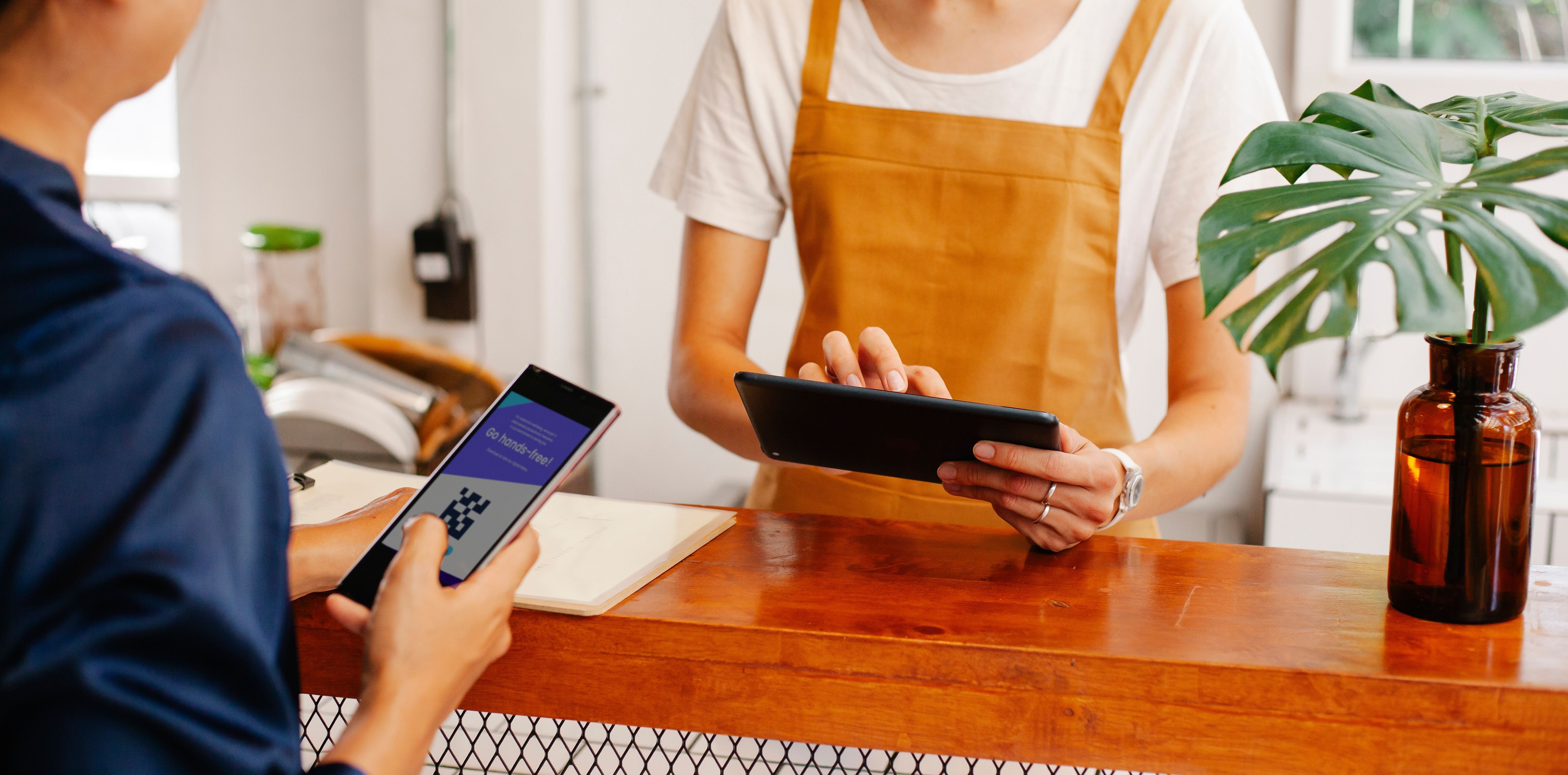 Why do generic retail POS loyalty programs fail for consignment stores?